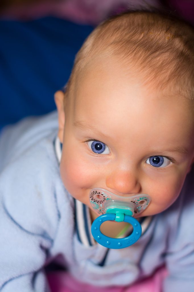 Do you need a dummy for better baby sleep?